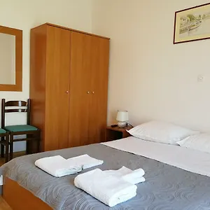 Rija 3 Apartament Pag Town
